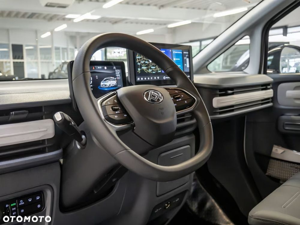 Maxus e-Deliver 5 L1H1 - 12