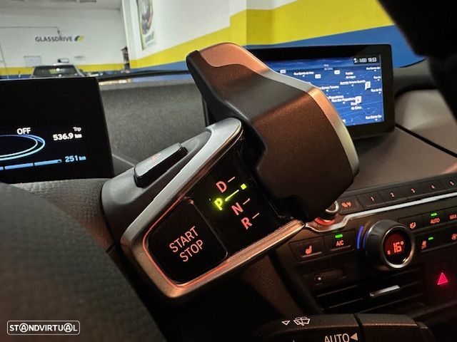 BMW i3 +Comfort Package Advance - 19