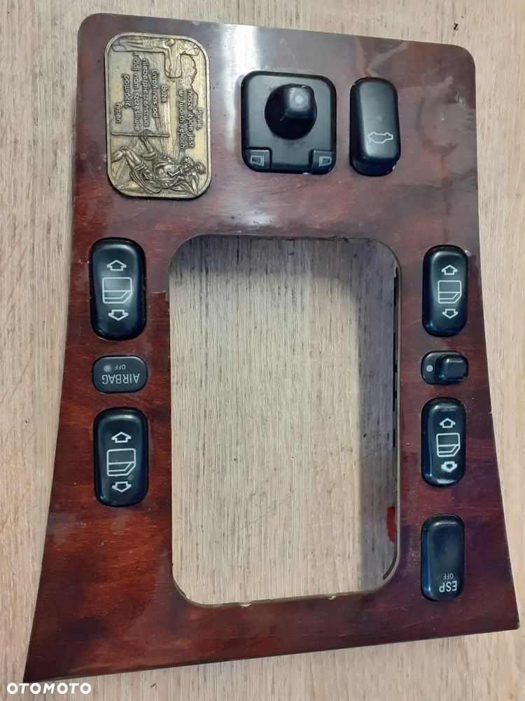 PANEL STEROWANIA SZYB OBUDOWA MIESZKA GALKI ZMIANY BIEGÓW MERCEDES W210 - 1