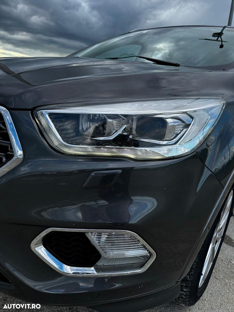 Ford Kuga 2.0 TDCi 4WD Powershift Vignale - 3