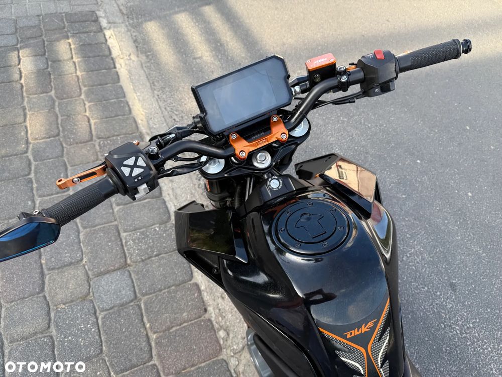 KTM Duke - 21
