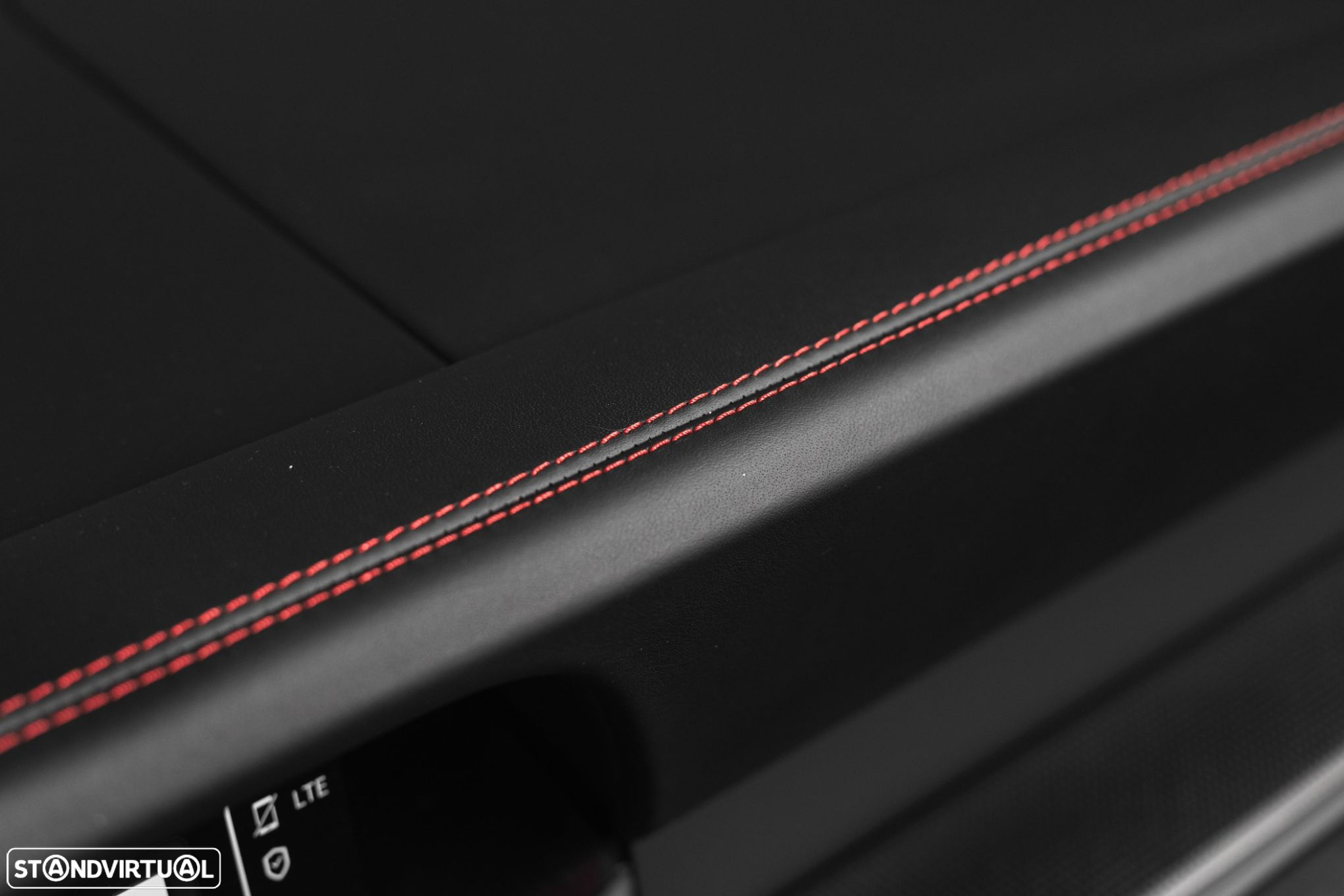 Porsche 911 (992) Carrera 4 GTS PDK - 52