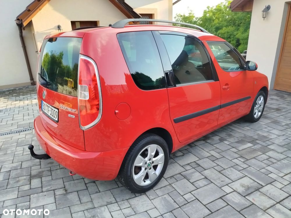 Skoda Roomster 1.6 16V Style PLUS EDITION - 4