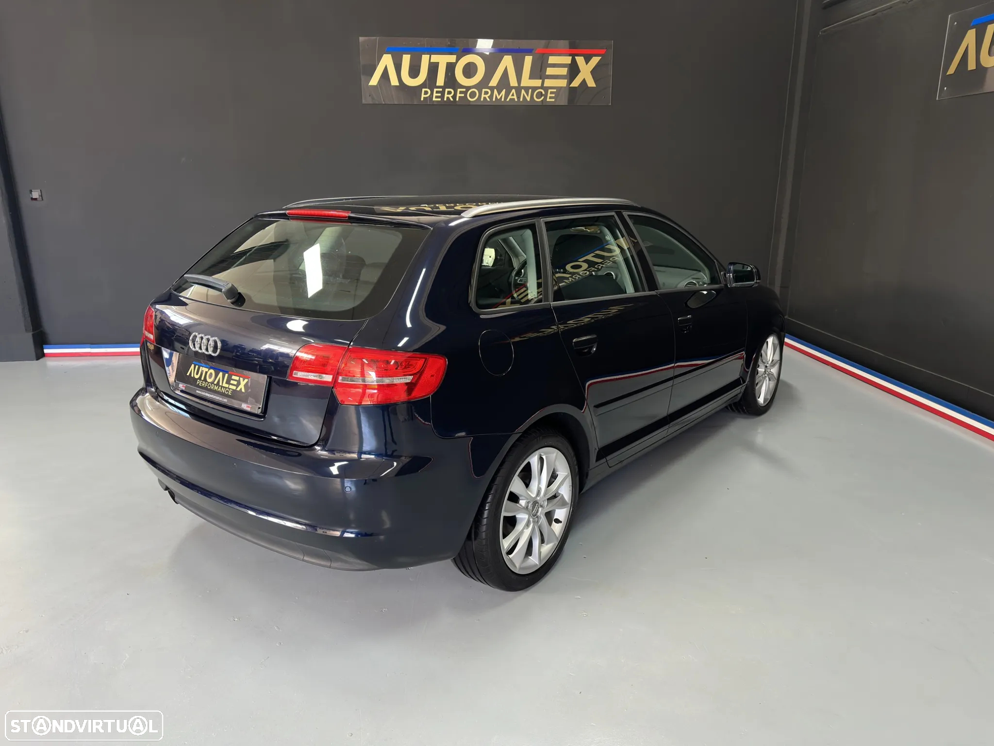 Audi A3 Sportback 2.0 TDI Ambition - 4