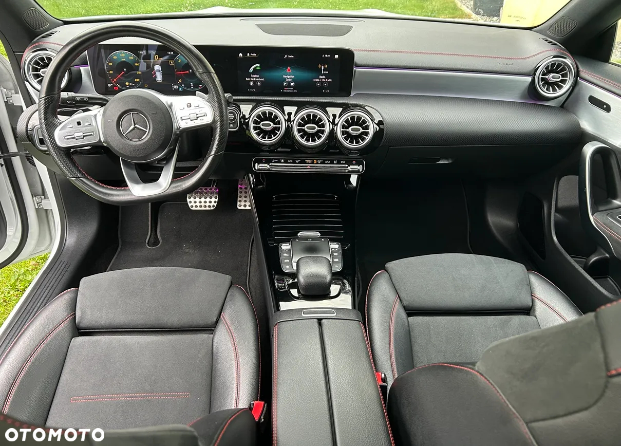 Mercedes-Benz CLA 200 d Shooting Brake 8G-DCT AMG Line - 8