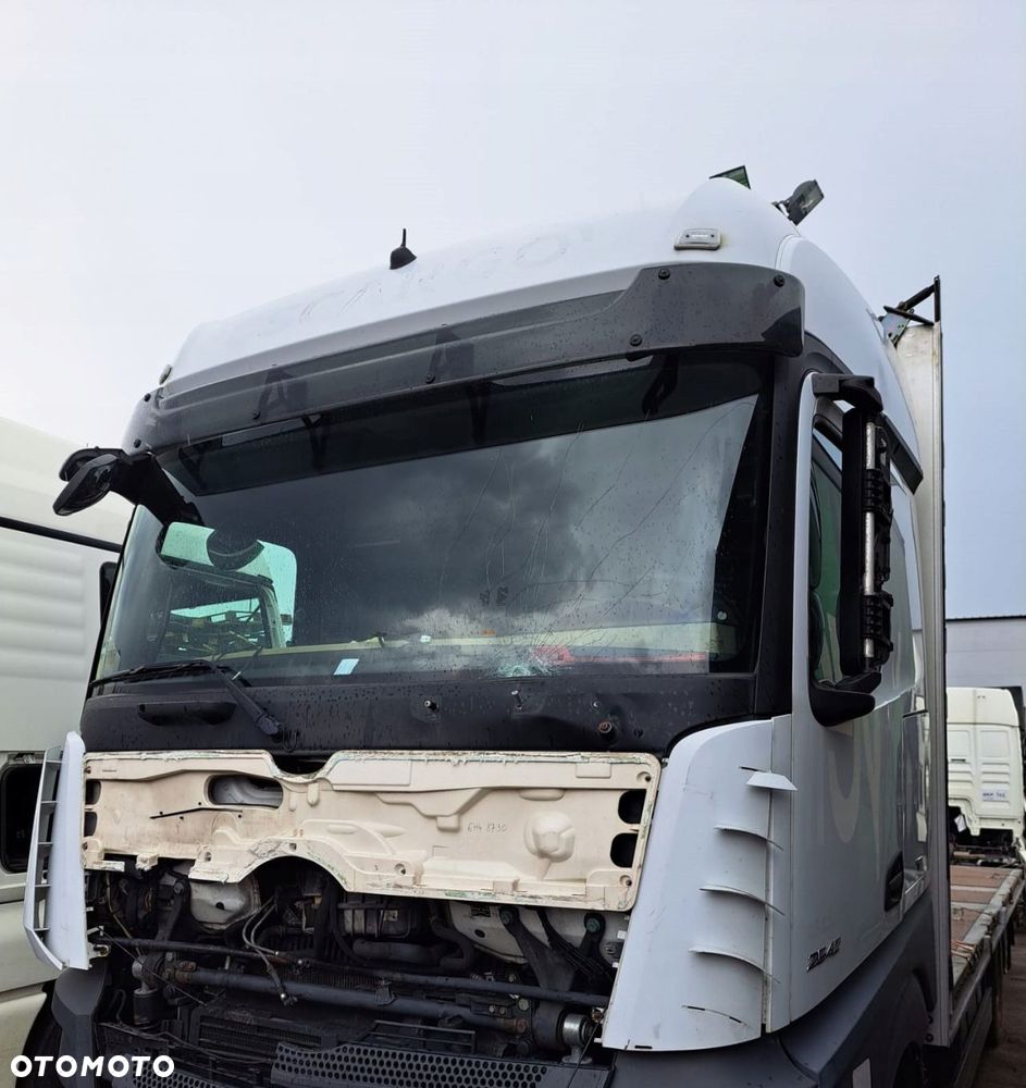 SZKIELET KABINY + DRZWI MERCEDES ACTROS MP4 EURO 6 - 3