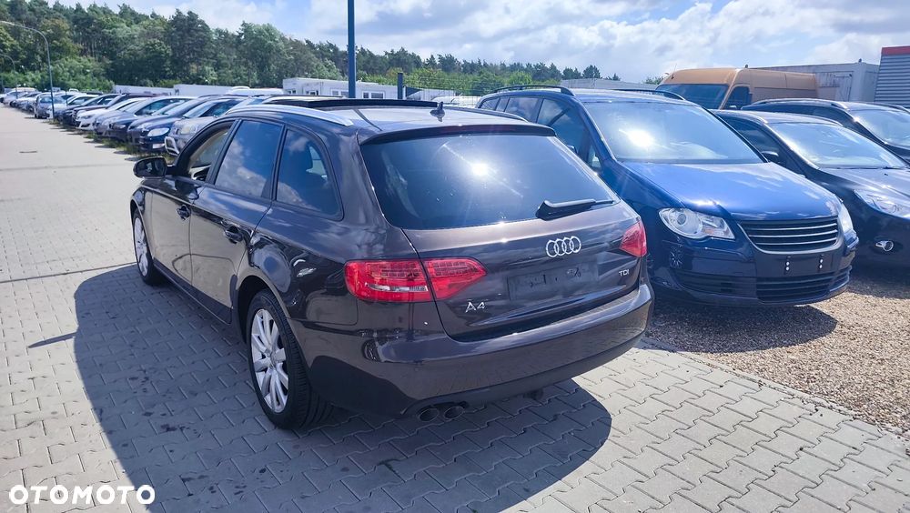Audi A4 Avant - 3