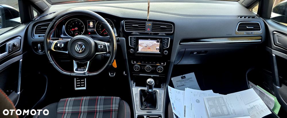 Volkswagen Golf GTI Performance BlueMotion Technology - 9