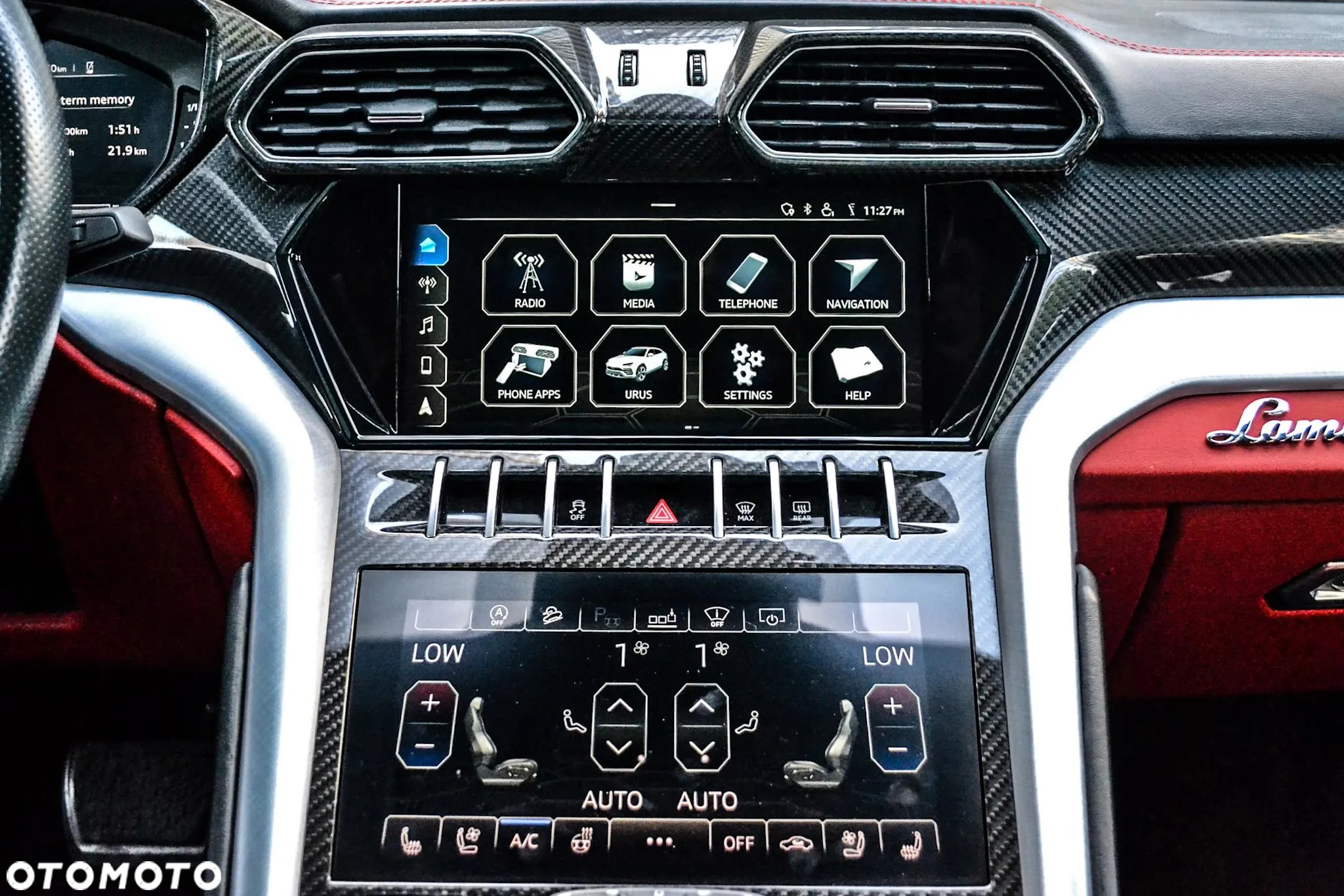 Lamborghini Urus Standard - 19