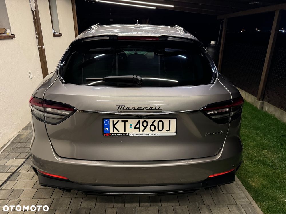Maserati Levante Q4 GranSport - 5