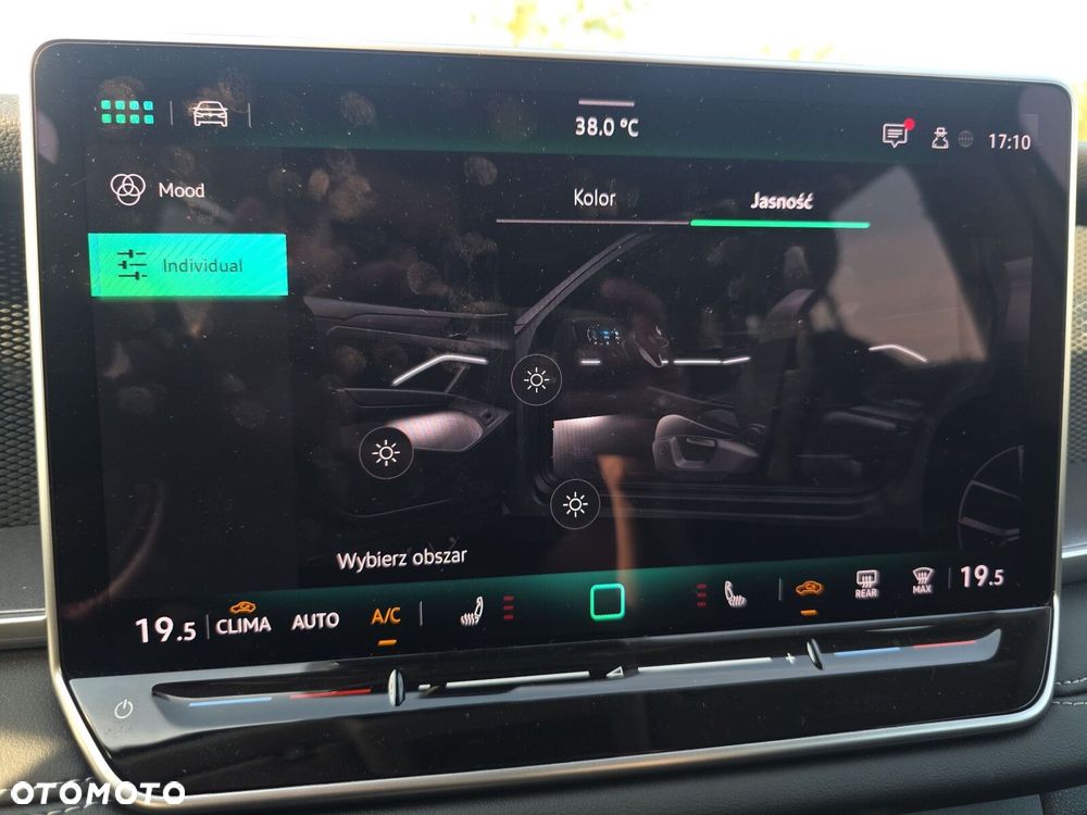 Volkswagen Tayron 1.5 eTSI mHEV Life DSG - 25