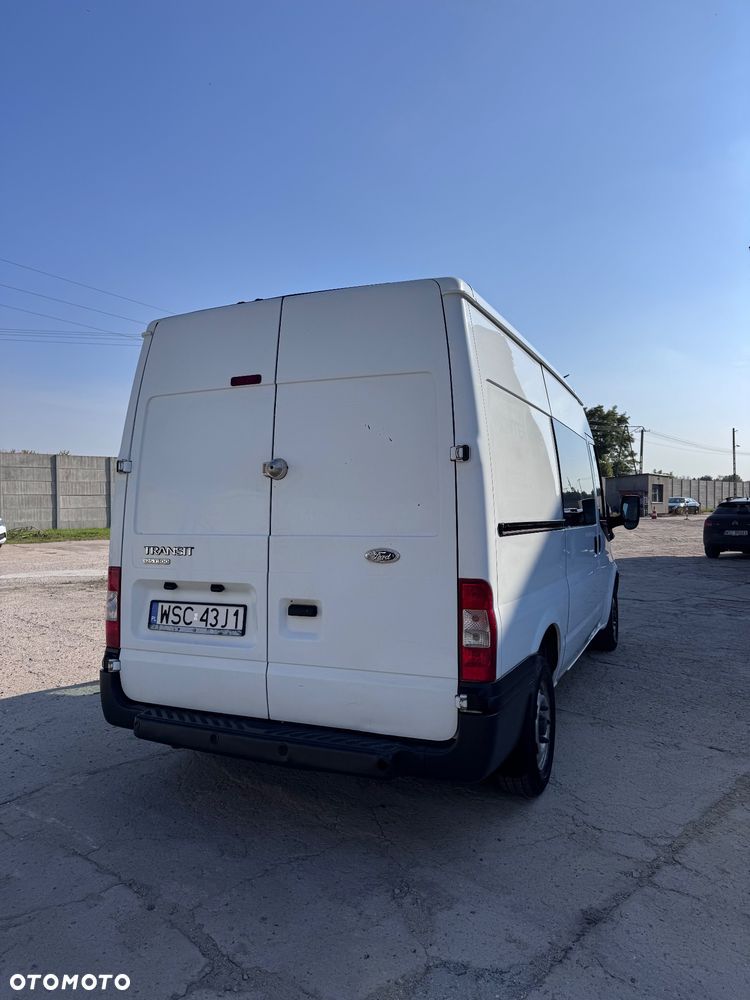 Ford Transit - 3