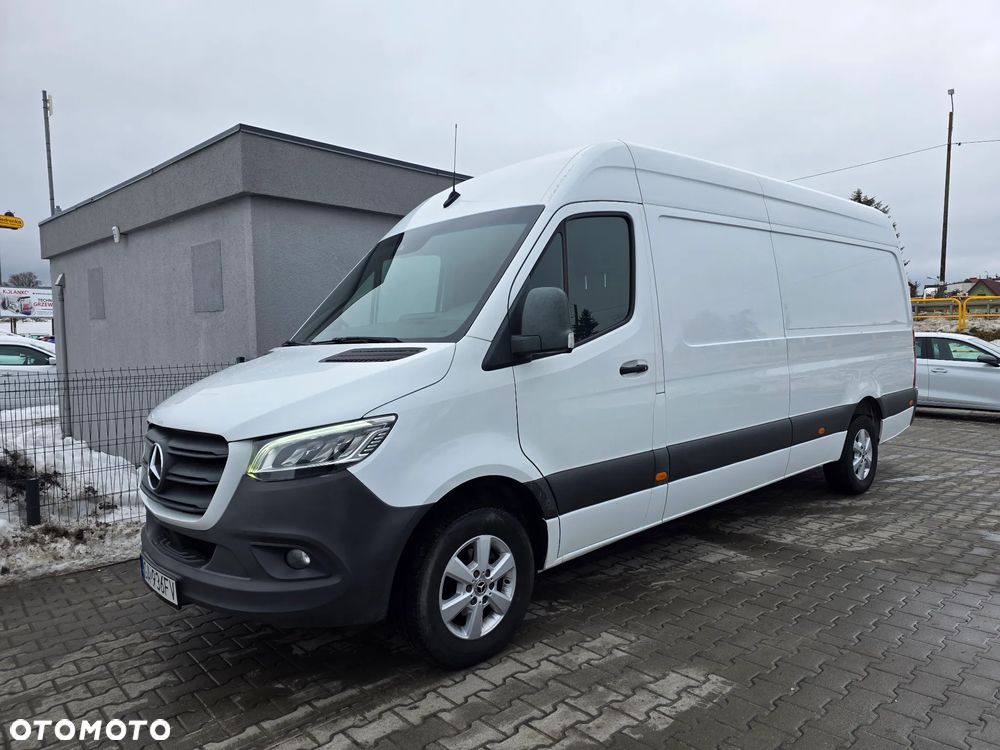 Mercedes-Benz SPRINTER - 1