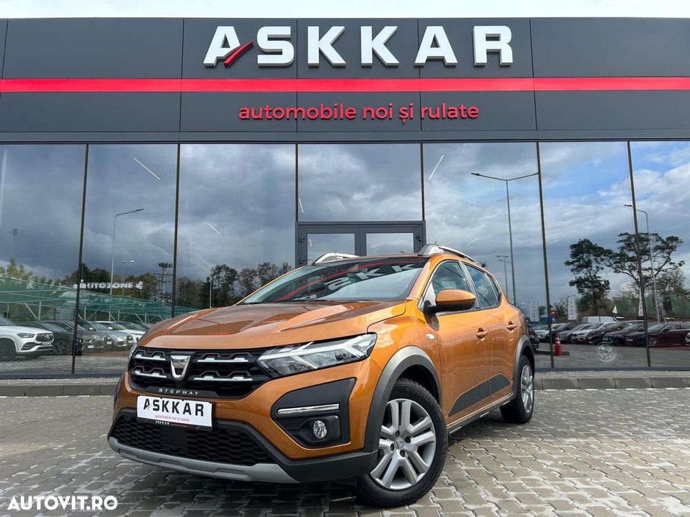 Dacia Sandero Stepway TCe 90 MT6 Comfort - 1