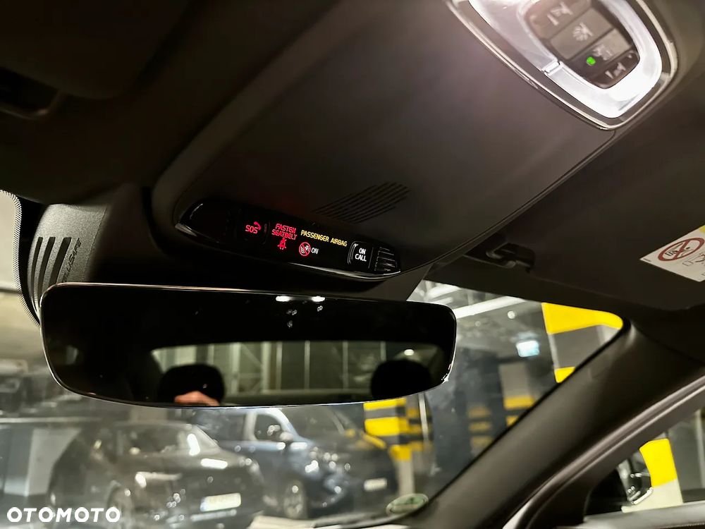 Volvo S90 T6 GPF AWD R-Design - 26