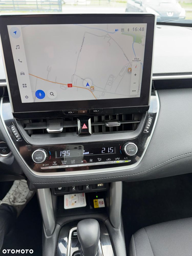 Toyota Corolla Cross 2.0 Hybrid Style - 22