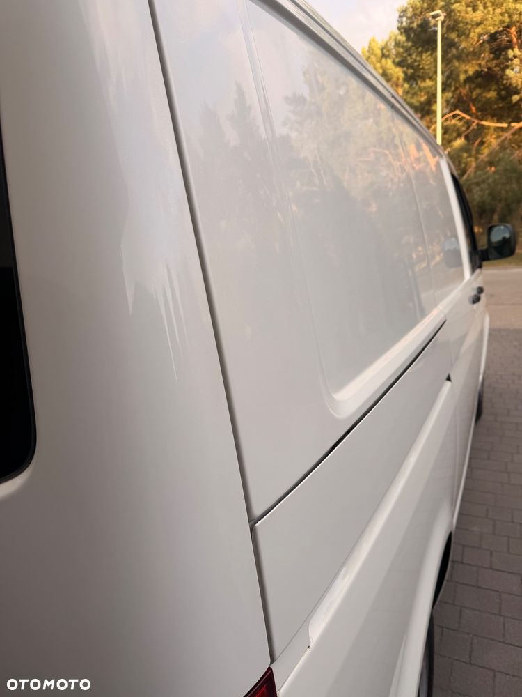 Volkswagen Transporter - 9