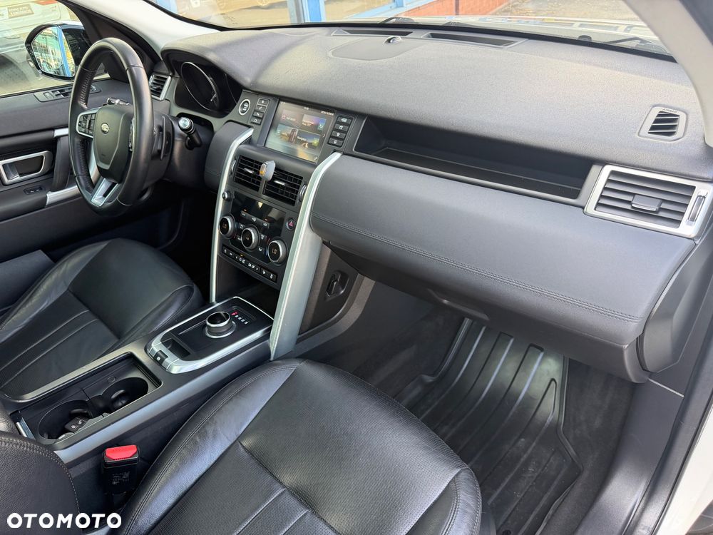 Land Rover Discovery Sport Si4 HSE - 29