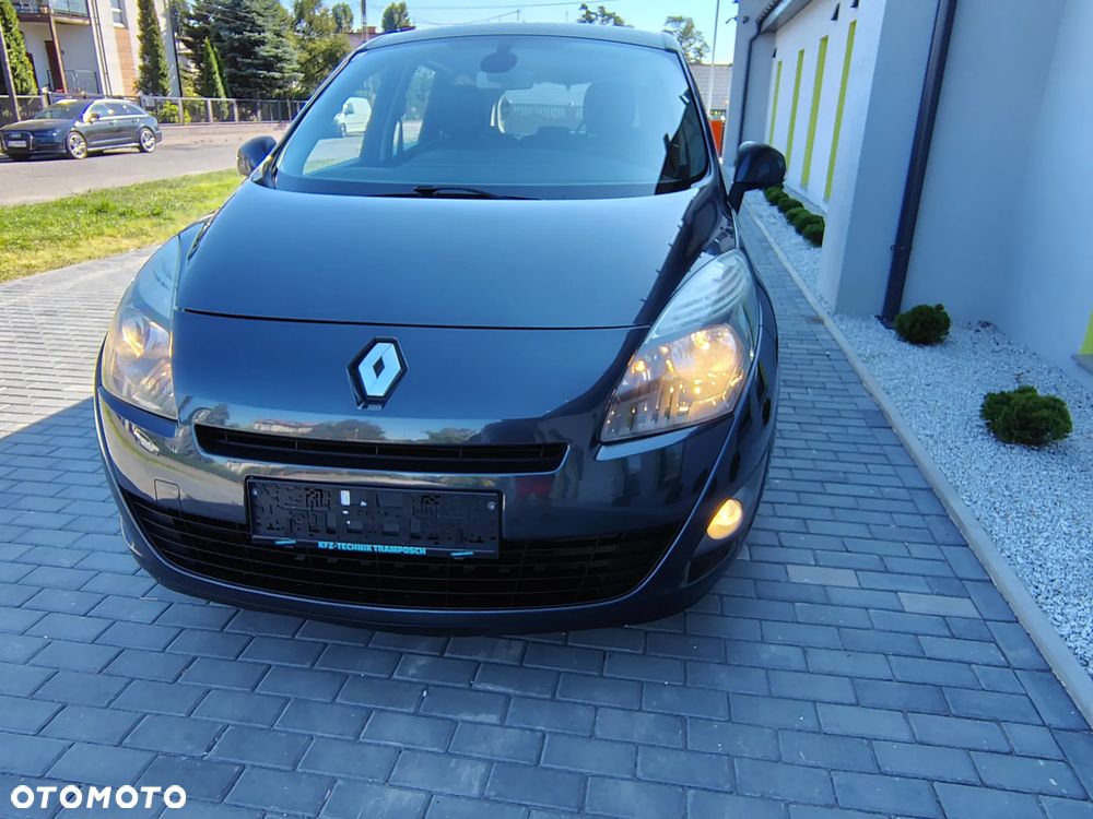 Renault Grand Scenic 1.6 16V 110 Expression - 26