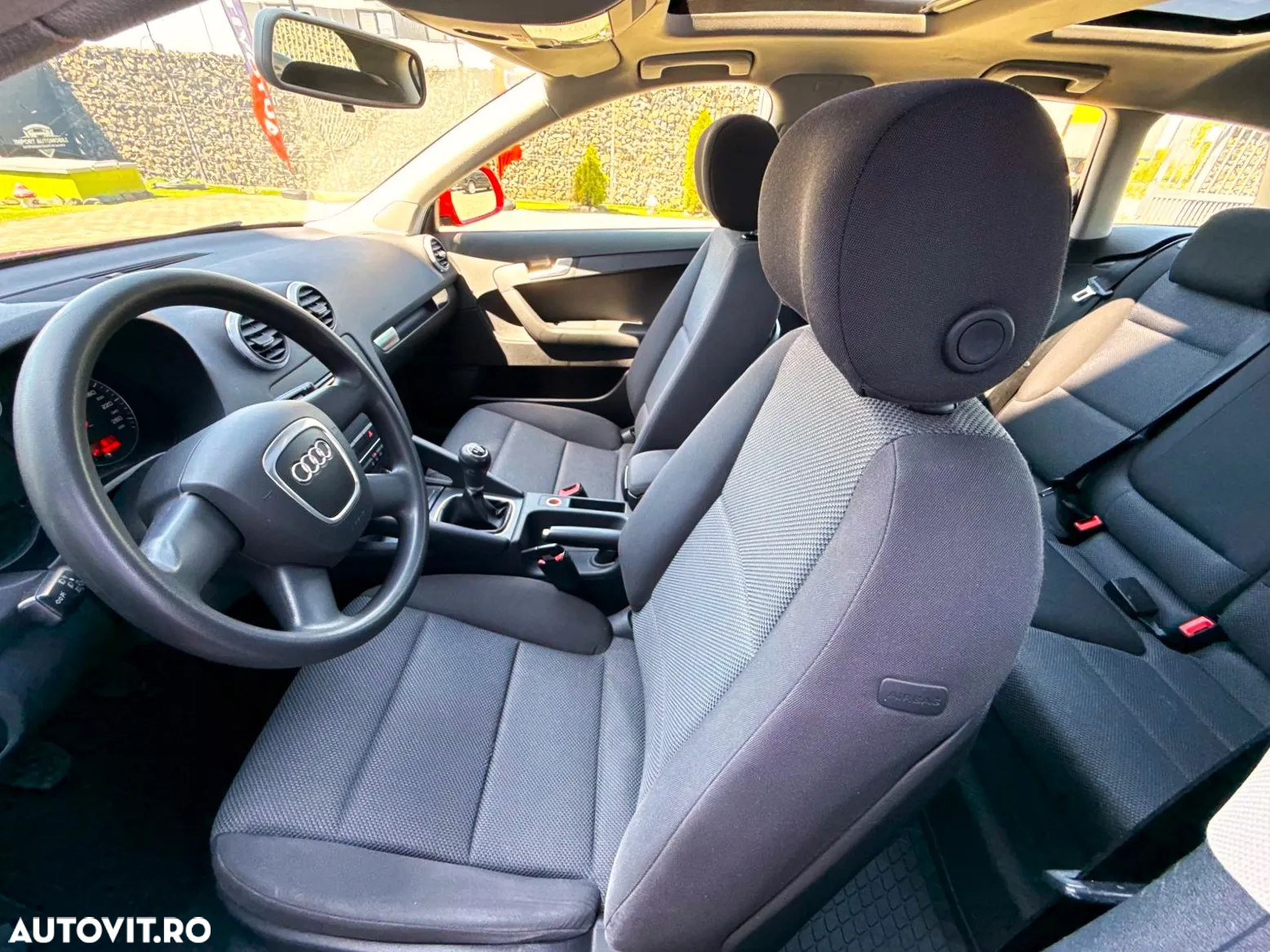 Audi A3 Sportback 1.6 Ambiente - 18