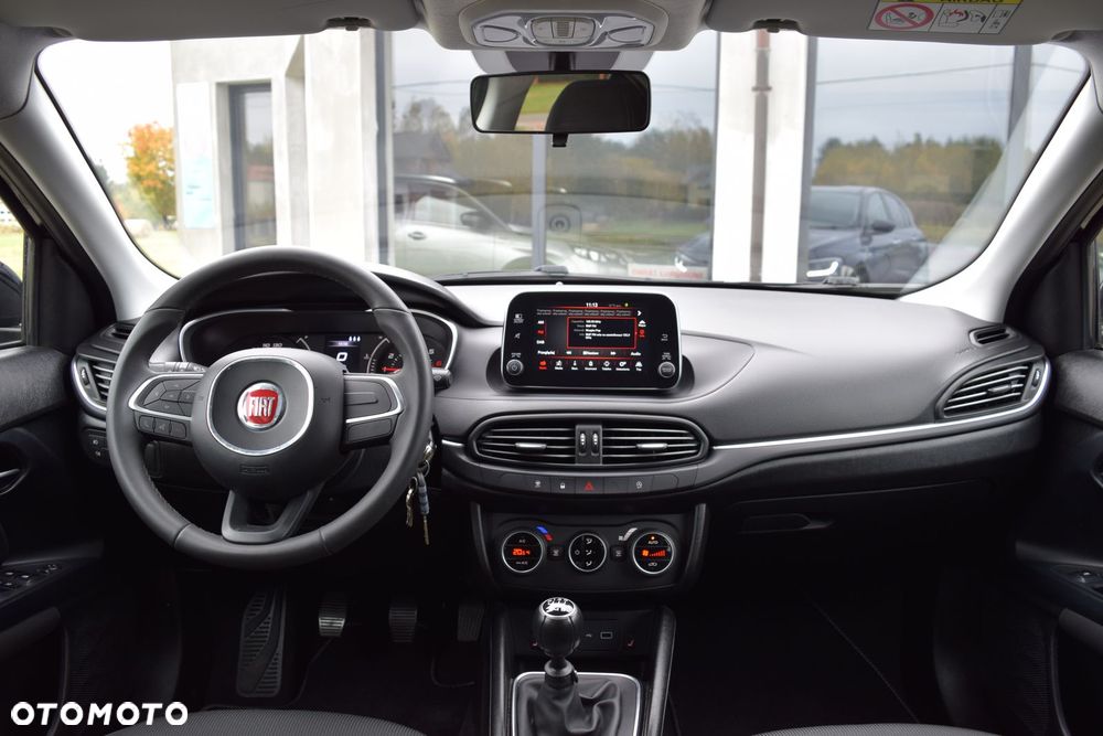 Fiat Tipo 1.4 T-Jet Lounge - 29
