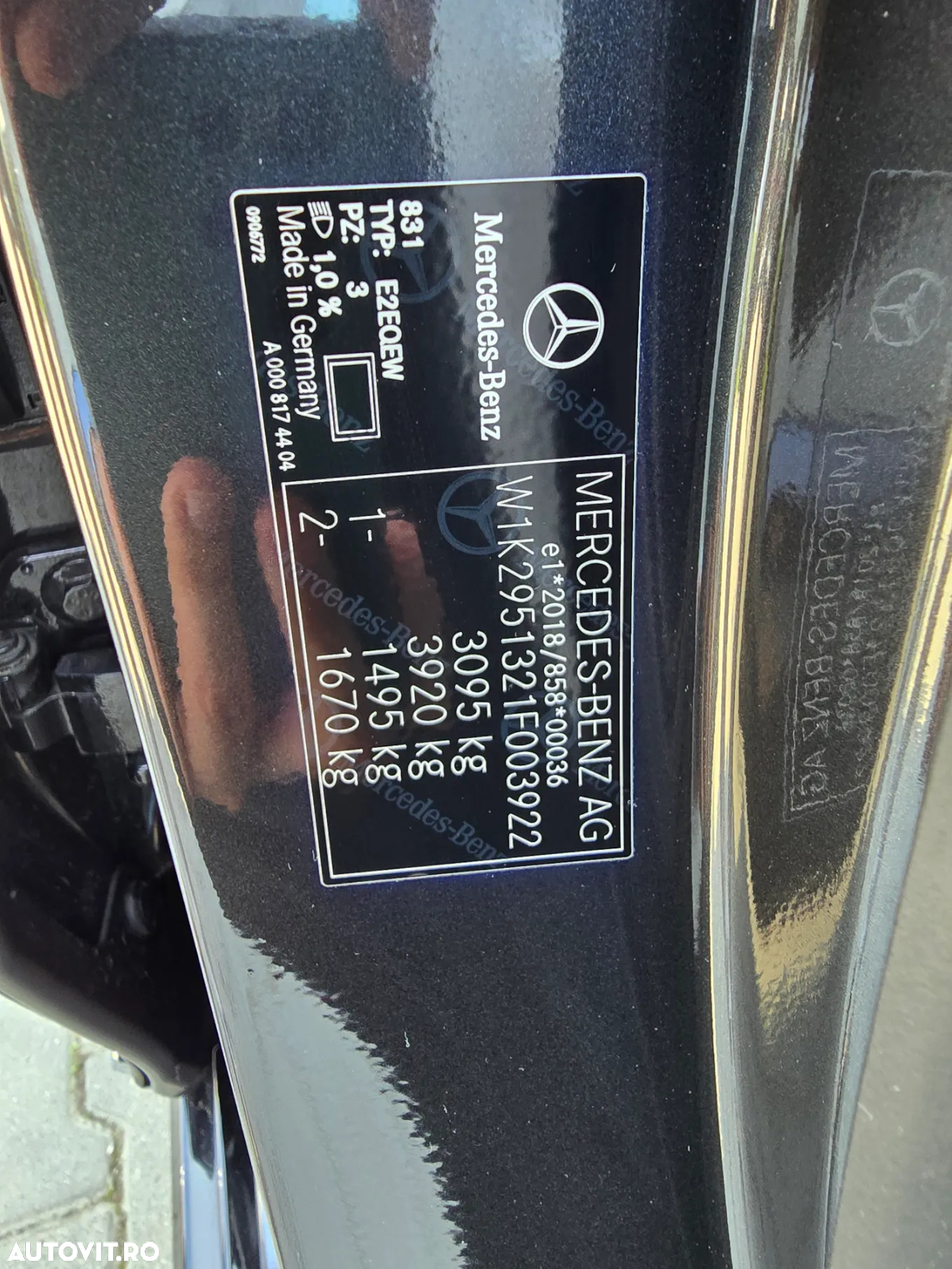 Mercedes-Benz EQE AMG 43 4MATIC - 24