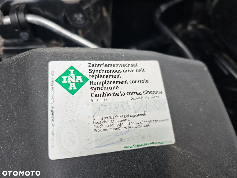 Opel Astra 2.0 CDTI ecoFLEX Start/Stop Exklusiv - 26