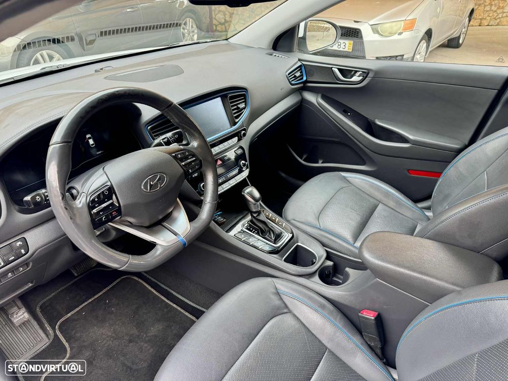 Hyundai Ioniq 1.6 GDI PHEV - 8