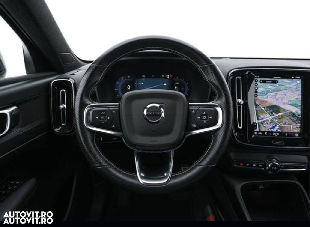 Volvo XC 40 Recharge Twin Motor AWD Plus - 16