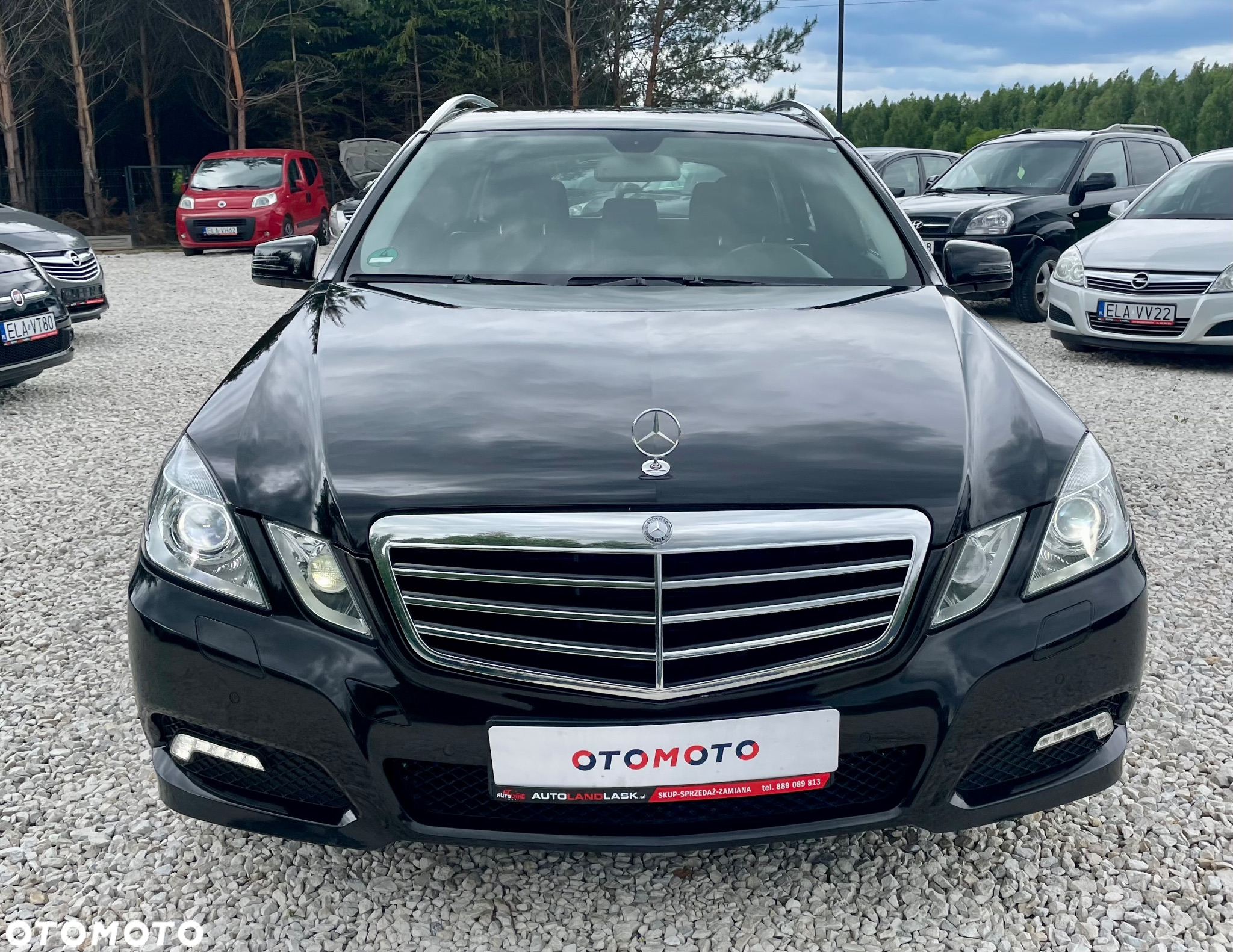 Mercedes-Benz Klasa E 200 CGI BlueEffICIENCY Avantgarde - 4