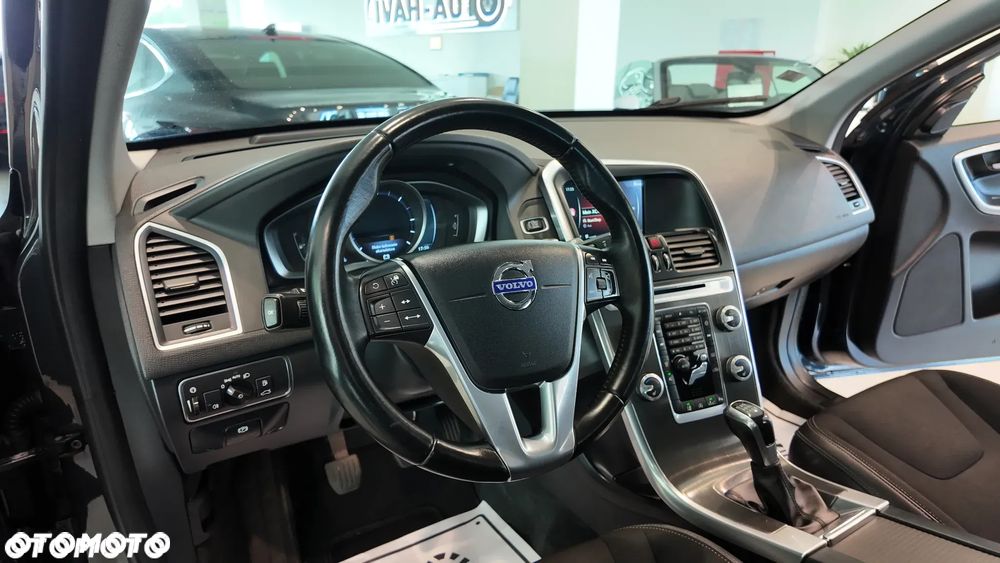 Volvo XC 60 D4 Drive-E Base - 25