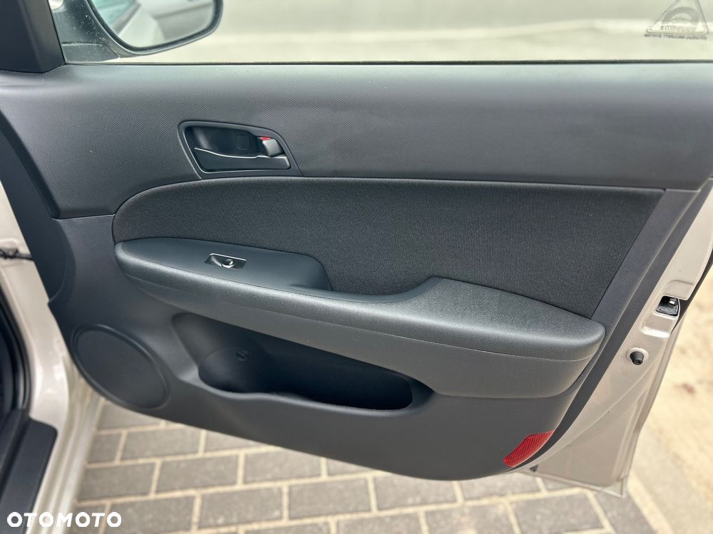 Hyundai i30 i30cw 1.6 CRDi Edition 20 - 14