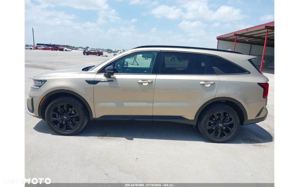 Kia Sorento - 7