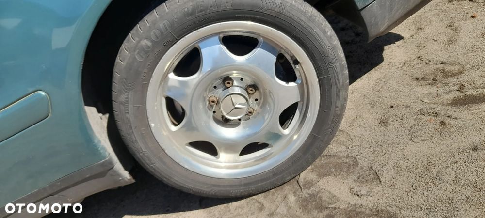 ZDERZAK TYLNY MERCEDES CLK W208 - 8