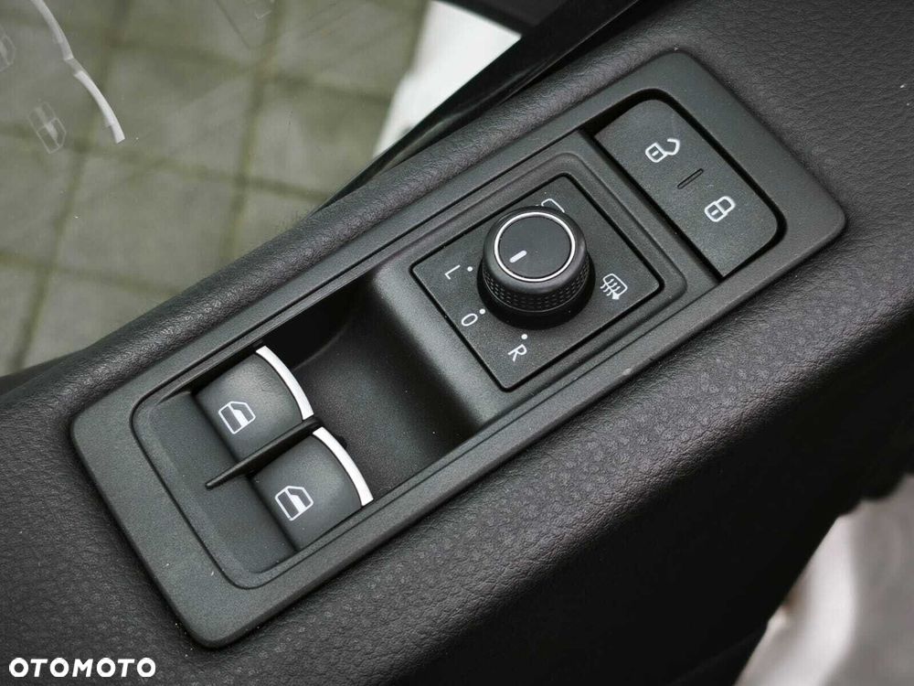 Volkswagen Multivan 2.0 BiTDI L1 Highline DSG - 21