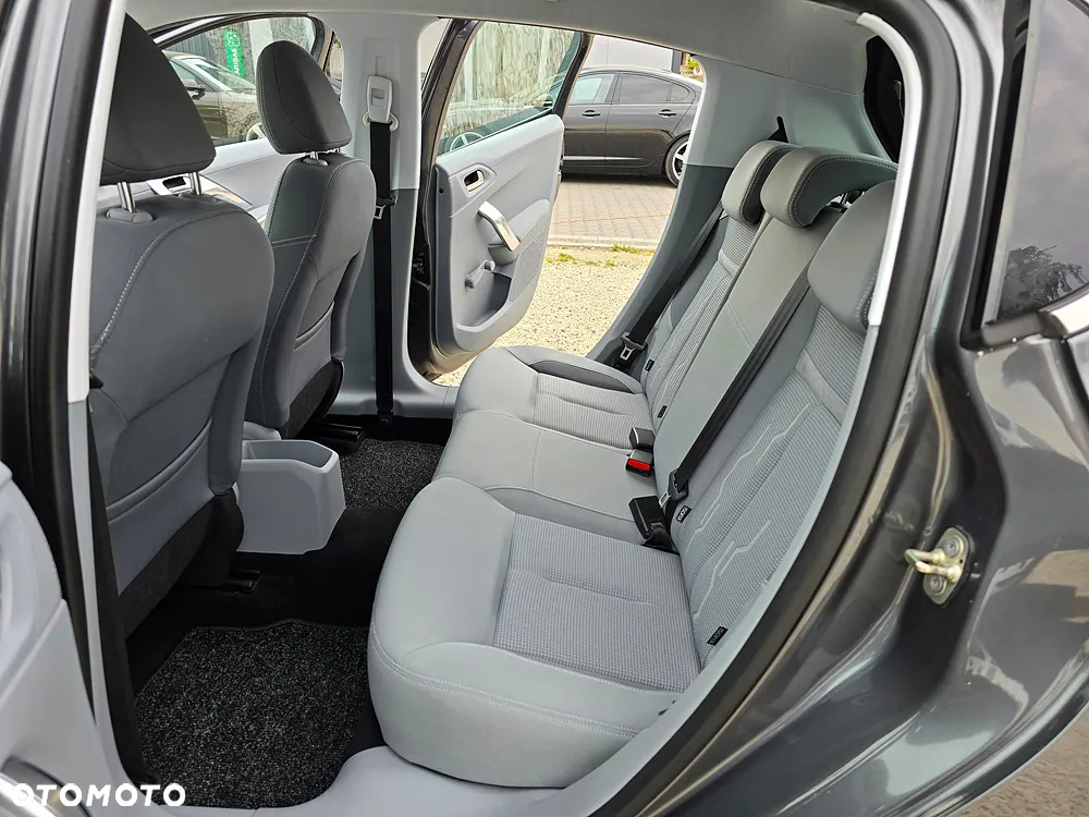 Peugeot 208 120 VTI Allure - 18