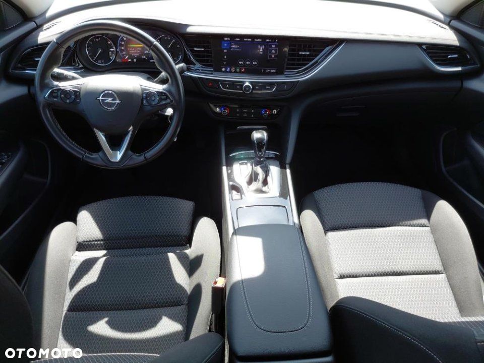 Opel Insignia - 7
