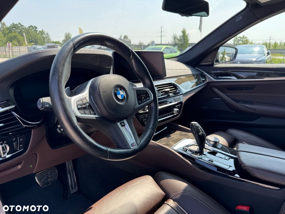 BMW Seria 5 - 11