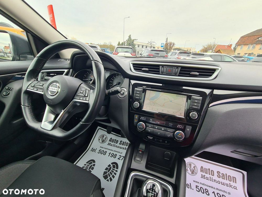 Nissan Qashqai 1.3 DIG-T Tekna - 23