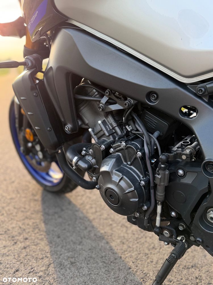 Yamaha MT - 17