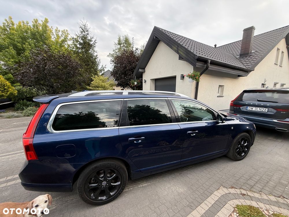 Volvo V70 D3 Ocean Race - 17