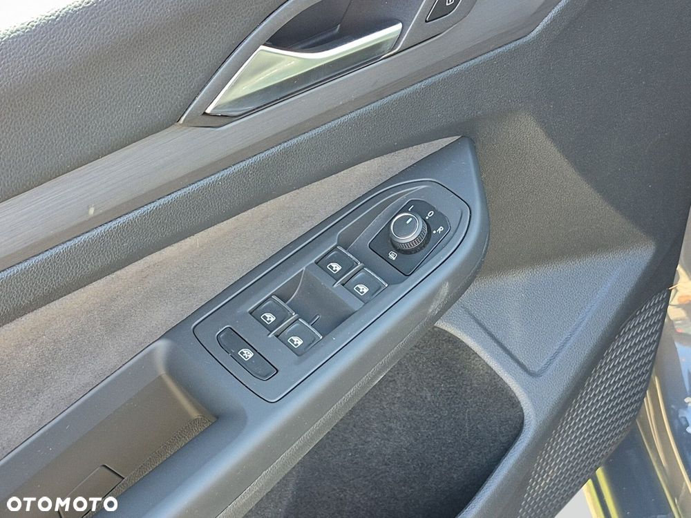 Volkswagen Golf Variant 2.0 TDI Style DSG - 10