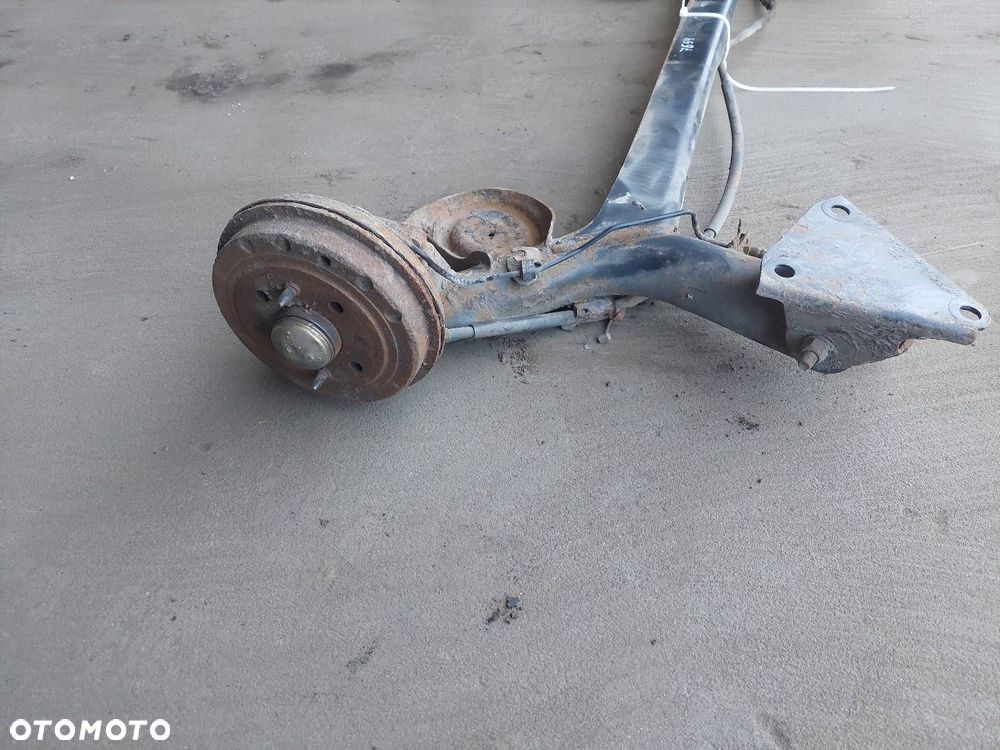 BELKA OŚ ZAWIESZENIA TYŁ BĘBNY BEZ ABS FIAT PANDA II - 4