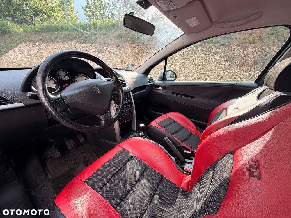 Peugeot 207 1.4 16V Trendy - 5