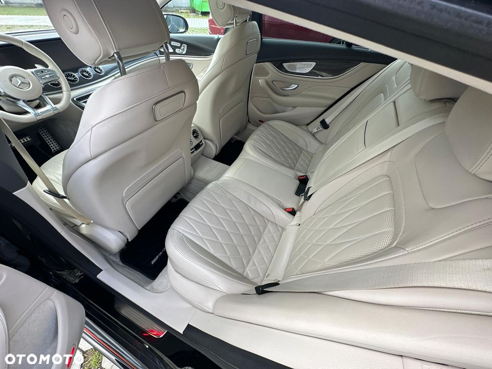 Mercedes-Benz AMG GT 63 S 4-Matic+ - 11