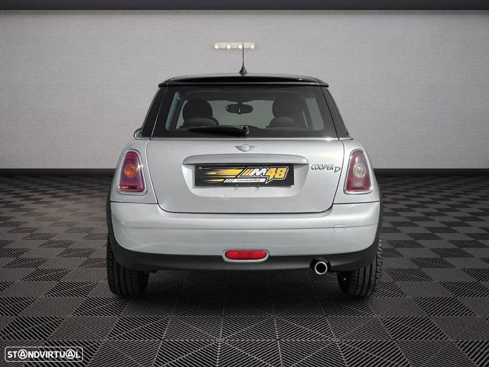 MINI 3 Portas Cooper D - 3