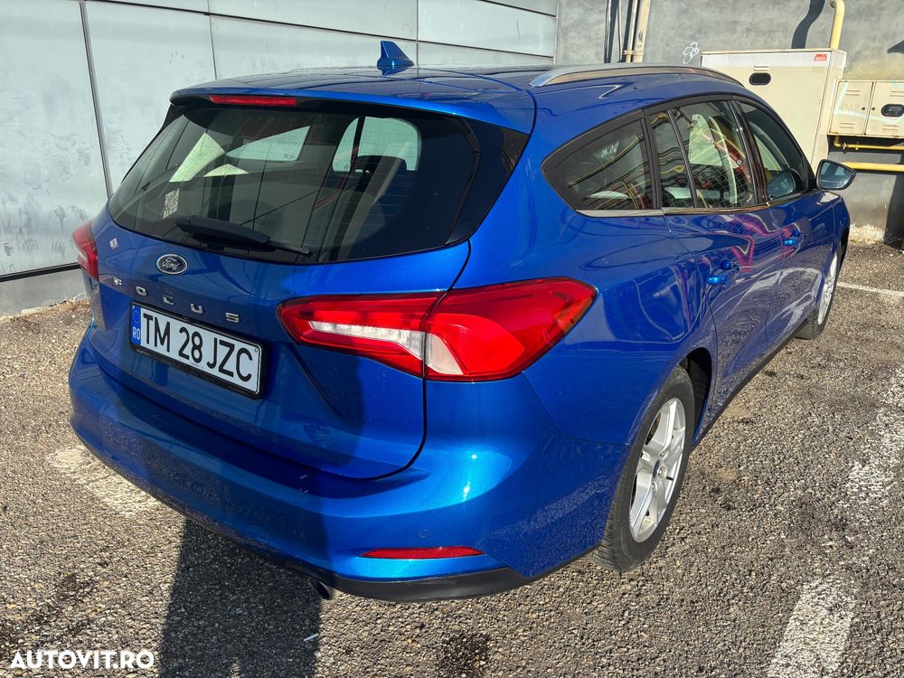 Ford Focus - 6
