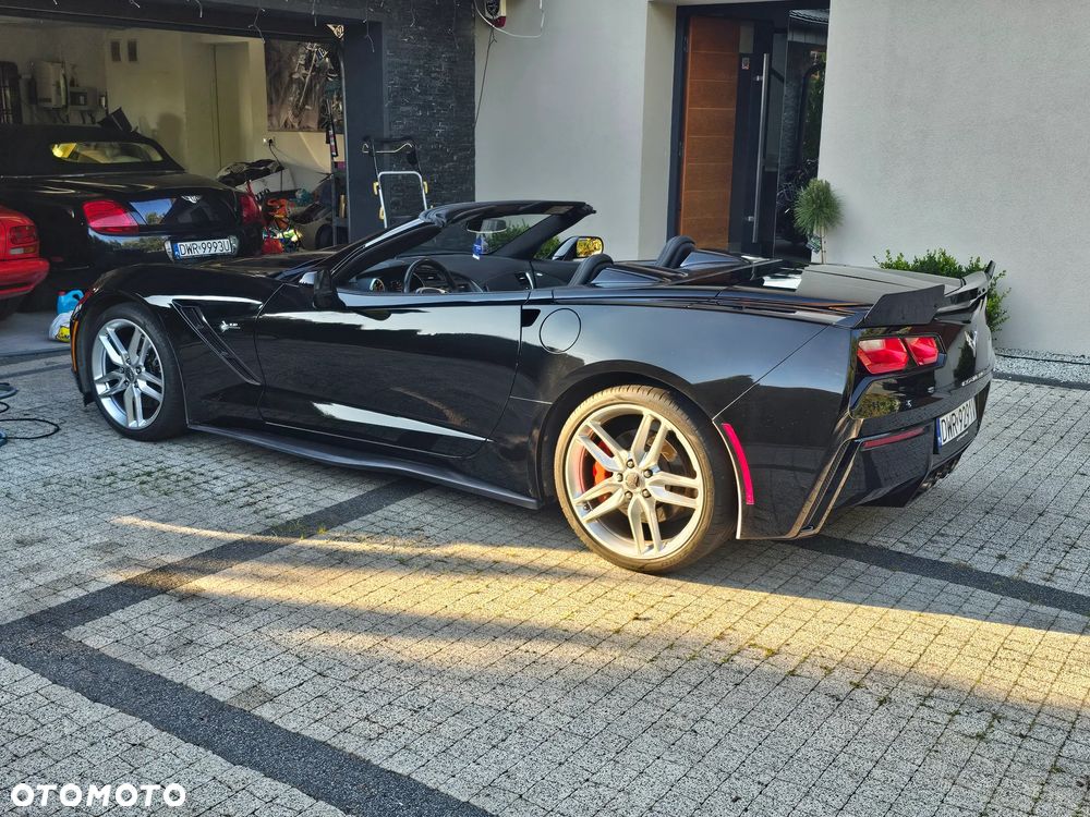 Chevrolet Corvette - 5