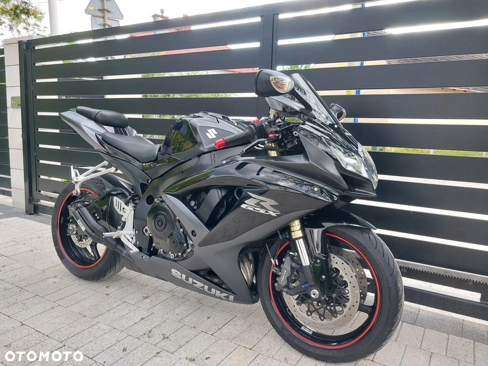 Suzuki GSX-R - 8