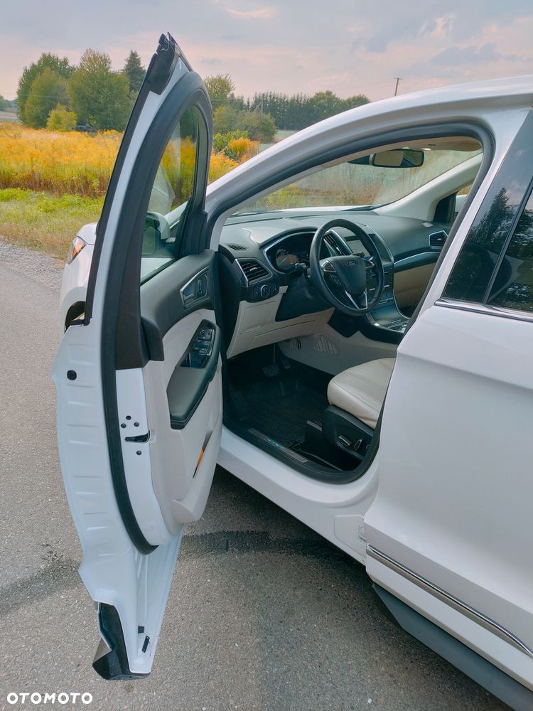 Ford Edge - 16